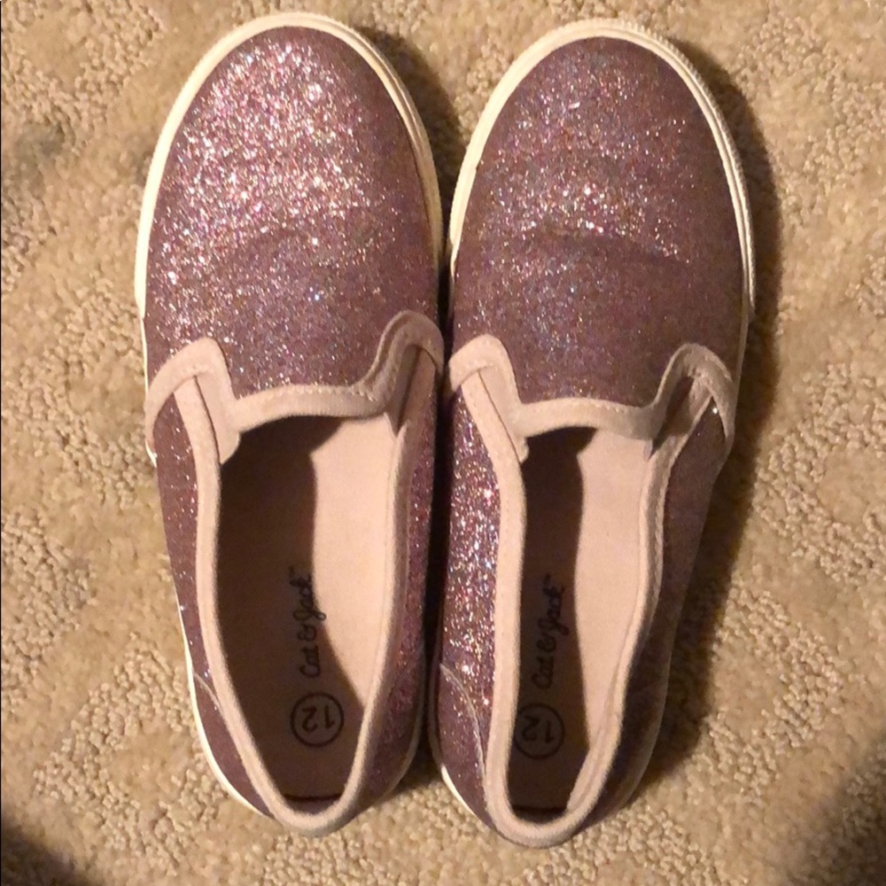 Girls cat and jack shoes